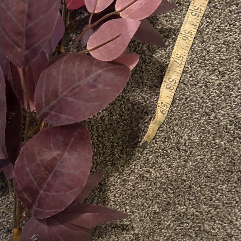 2 pcs. Elegant Purple and Red Leaf Garland - Picture 6 of 6